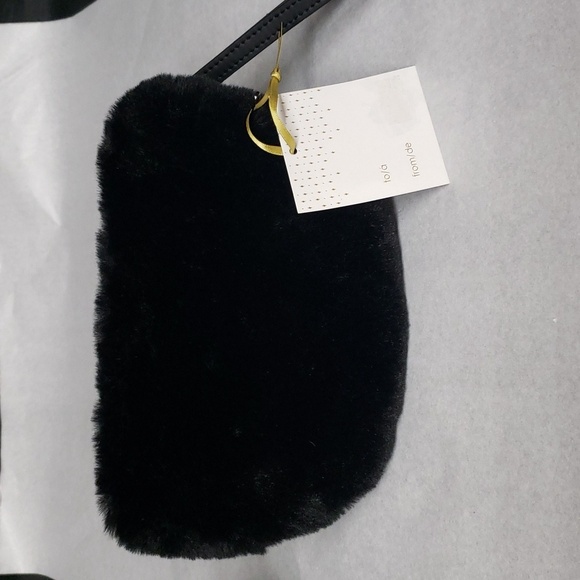 House of Harlow 1960 Black Faux Fur Wristlet with Shearling Trim Gloves, M/L - Picture 5 of 6